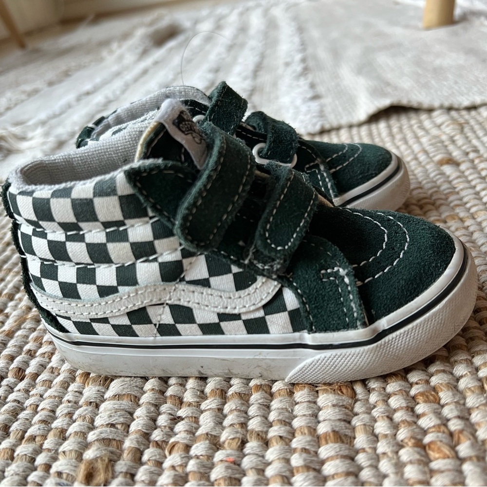 Toddler VANS checkered high top tennis shoes, size 7.5